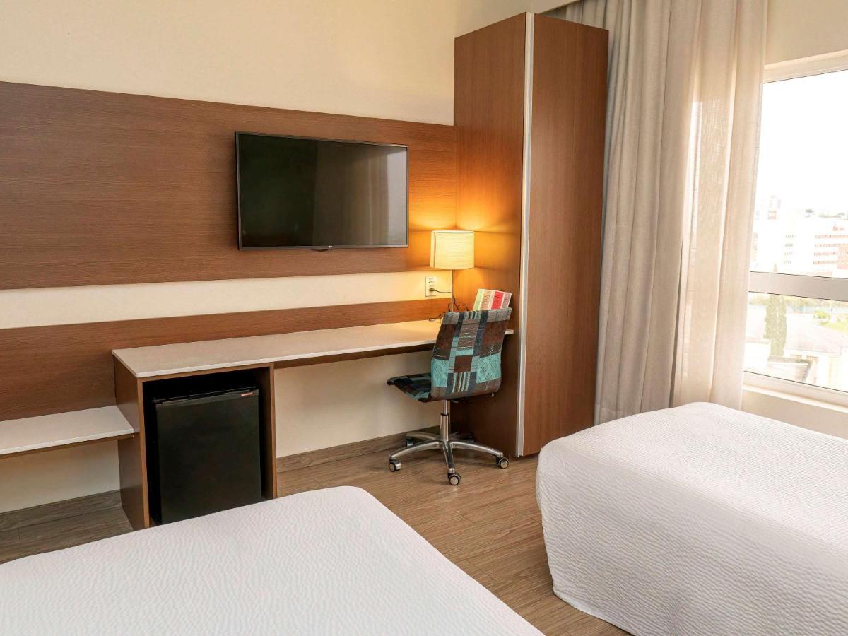 Hotel Ibis Styles Curitiba Aeroporto São José dos Pinhais Exterior foto